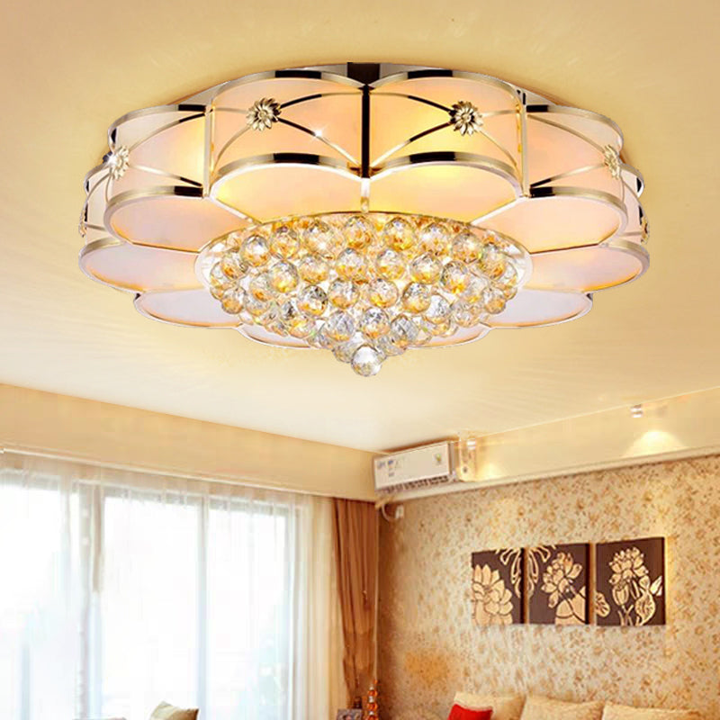 Blossom Frosted Glass Flush Light Fixture Traditional Bedroom Massimale Illuminazione in Gold con Dangling Crystal