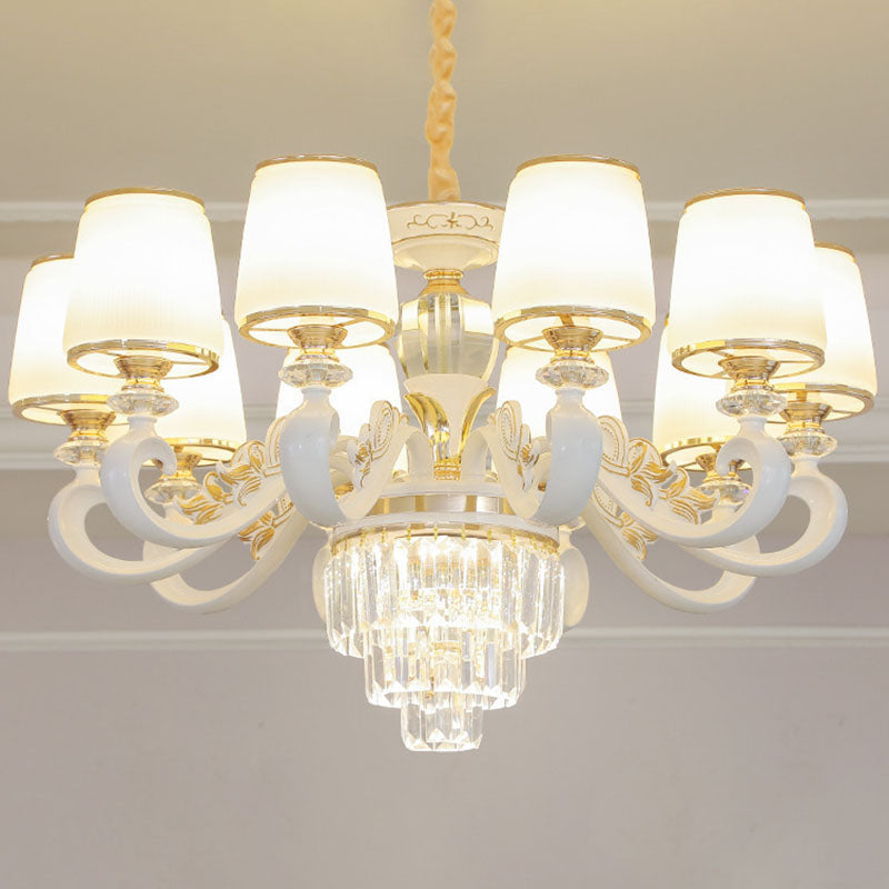 Luz de colgante colgante cónico de oro simplicidad de vidrio opalino iluminación con brazo curvo