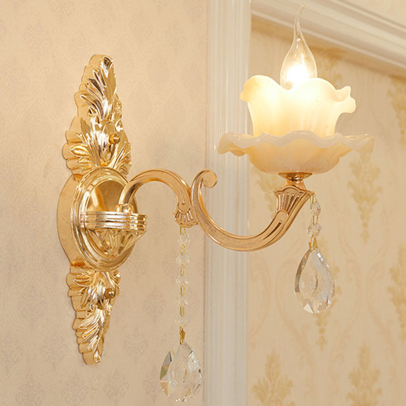 Glazen bloem wandmontage licht modernistische gouden wandlamp sconce met kristaldruppel