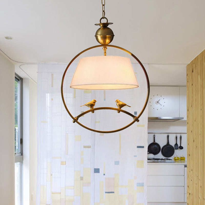 Tessuto a sospensione conica Luce tradizionale 1 soggiorno leggero Luce a soffitto appeso in bianco/nero/rosso