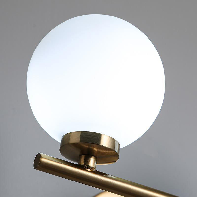Globe Shade Wall Light SCONCE Modernistische opaalglas 1-licht gouden wandverlichting voor wasruimte