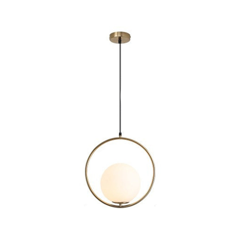 Goldene Kugel Drop Lampe zeitgenössische 1 Glühbirnen -Creme -Glas -Deckenleuchte für Schlafzimmer