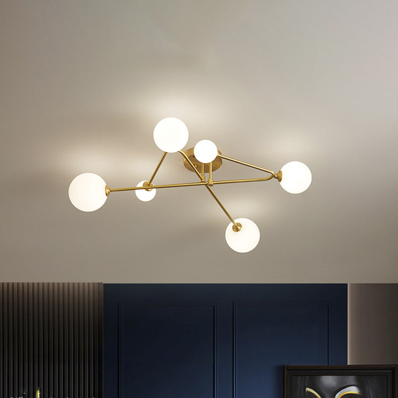 Orb Semi Mount Lighting Simple Salon en Verre Opalin Près du Plafonnier en Or