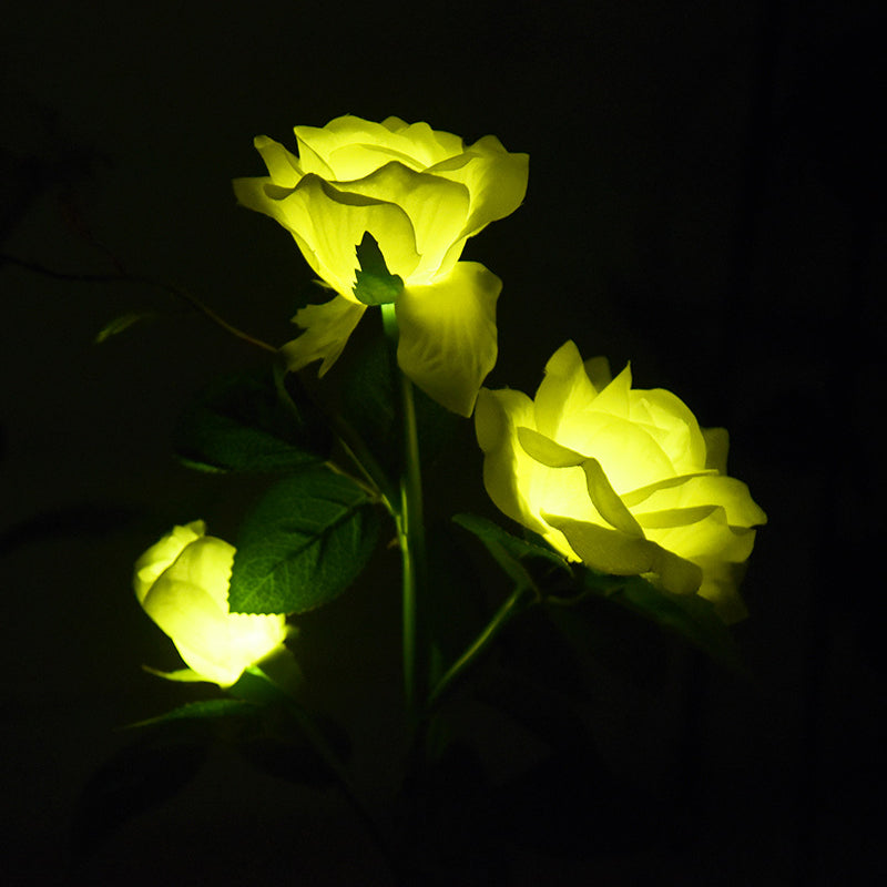 Rose Bouquet LED Lawn Lighting Decorative Plastic Courtyard Solar Landscape Light