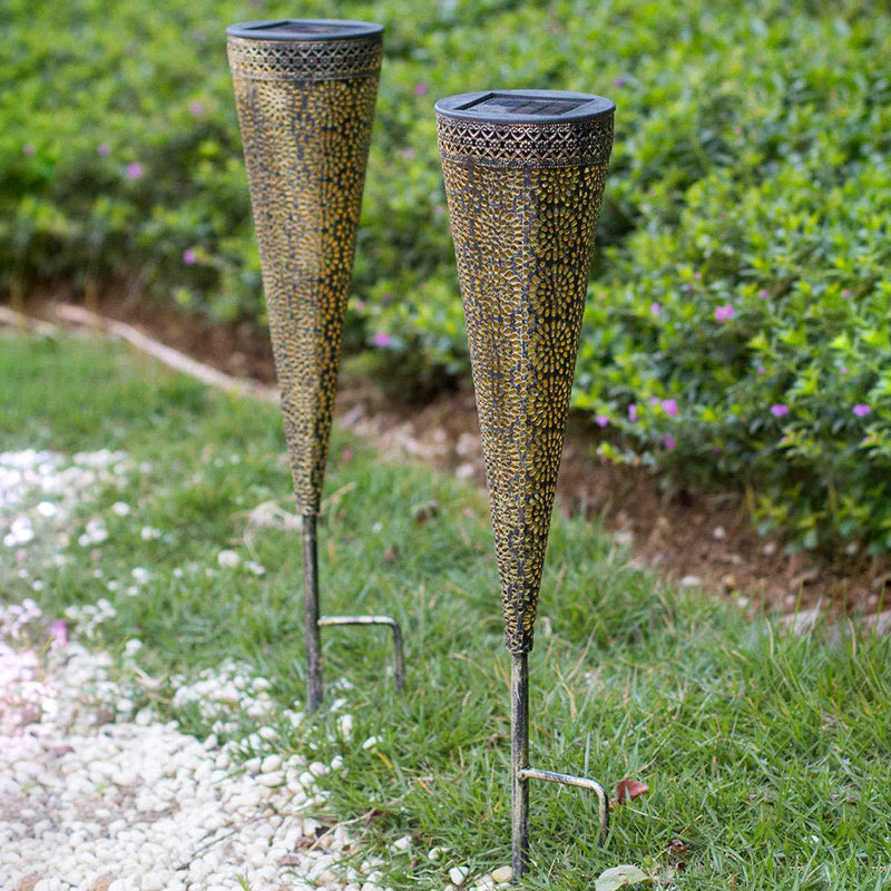 Tapered Garden LED Landscape Light Metal Artistic Solar Ground Light for Pathway, Gold