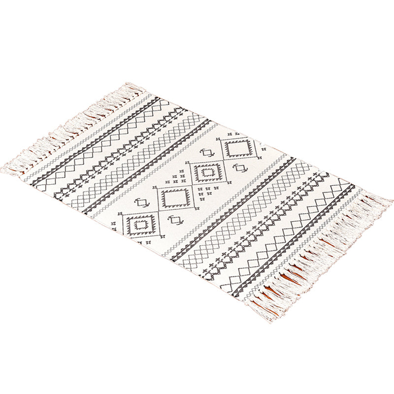Black and White Rhombus Patterned Rug Cotton Bohemian Rug Washable Carpet for Front Door