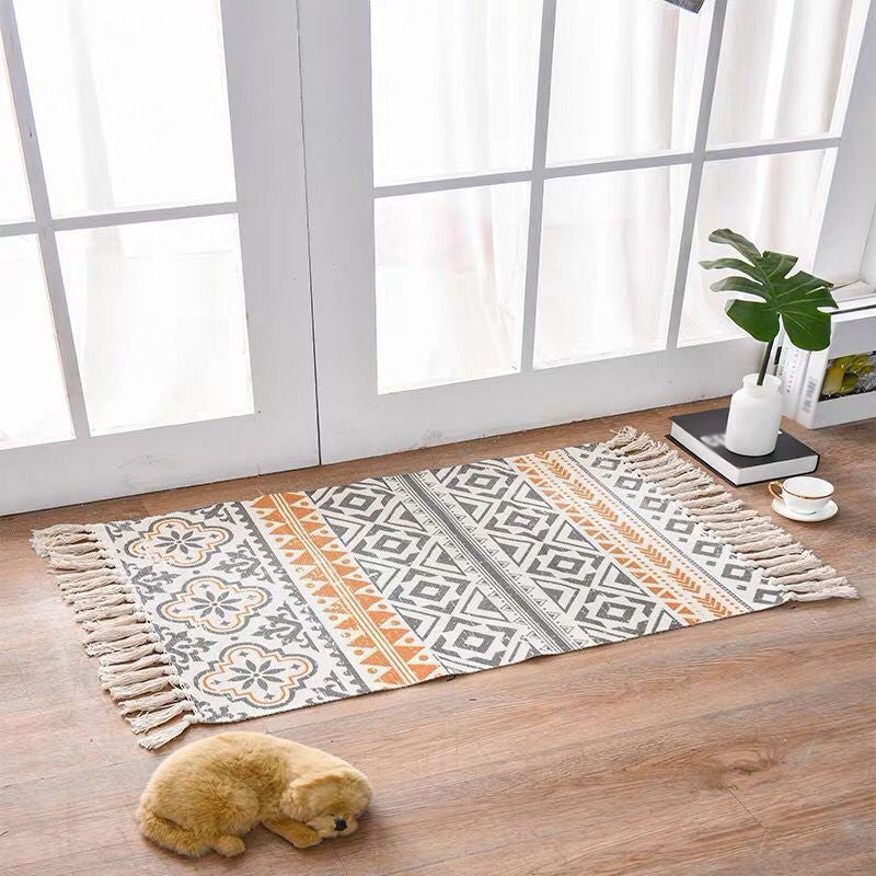 Tapis bohème décoratif Tapis de tapis tribal multi-couleurs tapis amical pour animaux de compagnie avec gland pour la porte