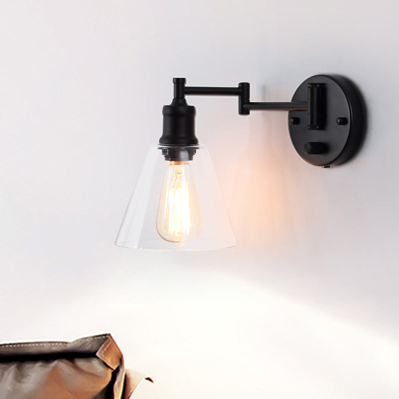Una luz de pared de bulbo con tono de cono vidrio transparente accesorio de iluminación industrial de interior en negro en negro