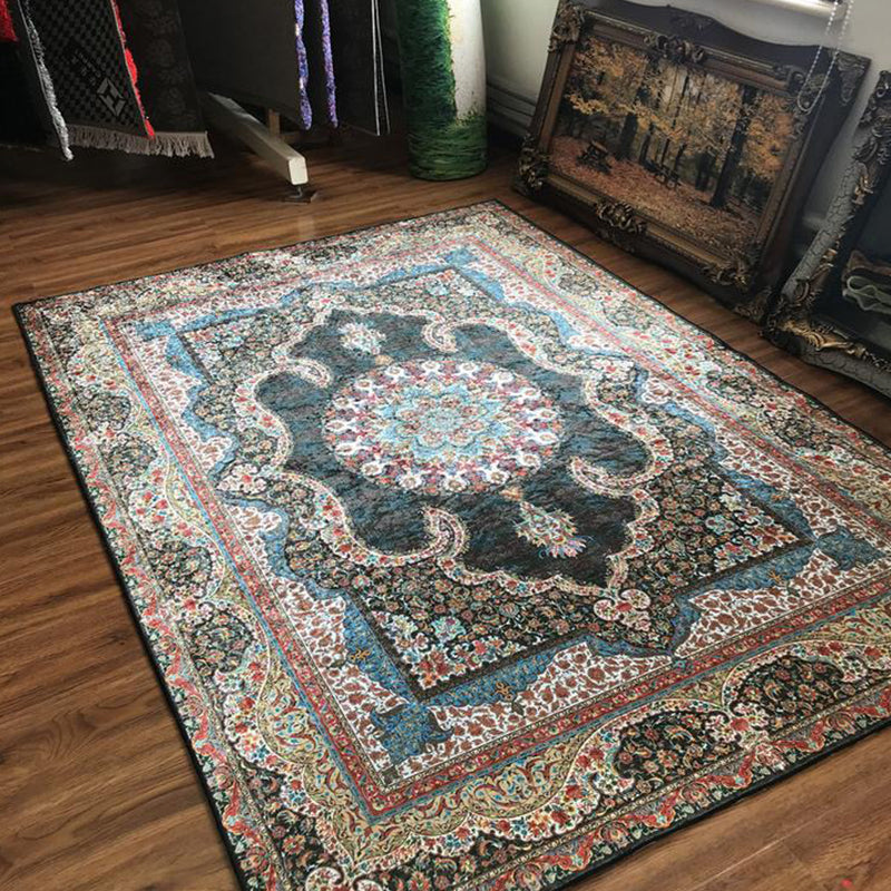 Tappeto per interni glam tappeto con stampato floreale multi colore.