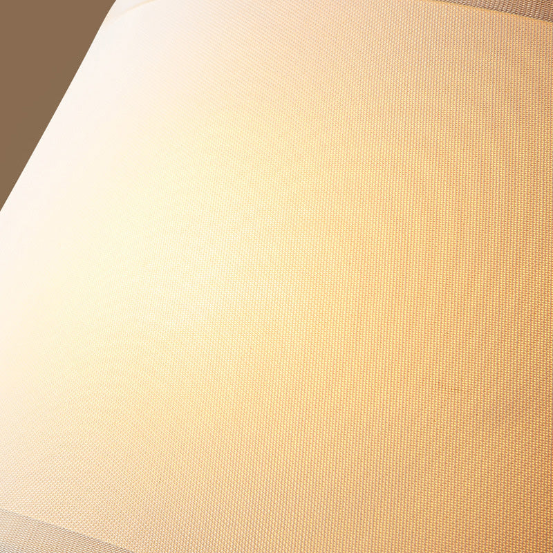 Luz de araña de candelabro de oro Luz contemporánea 3 cabezas de metal Luz colgante con sombra de imperio