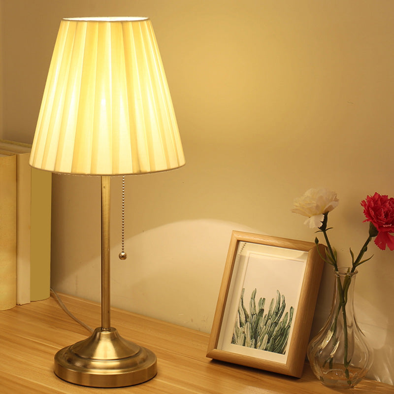 Artistic Pleated Empire Shade Table Lamp Fabric 1 Bulb Bedroom Nightstand Light with Pull Chain