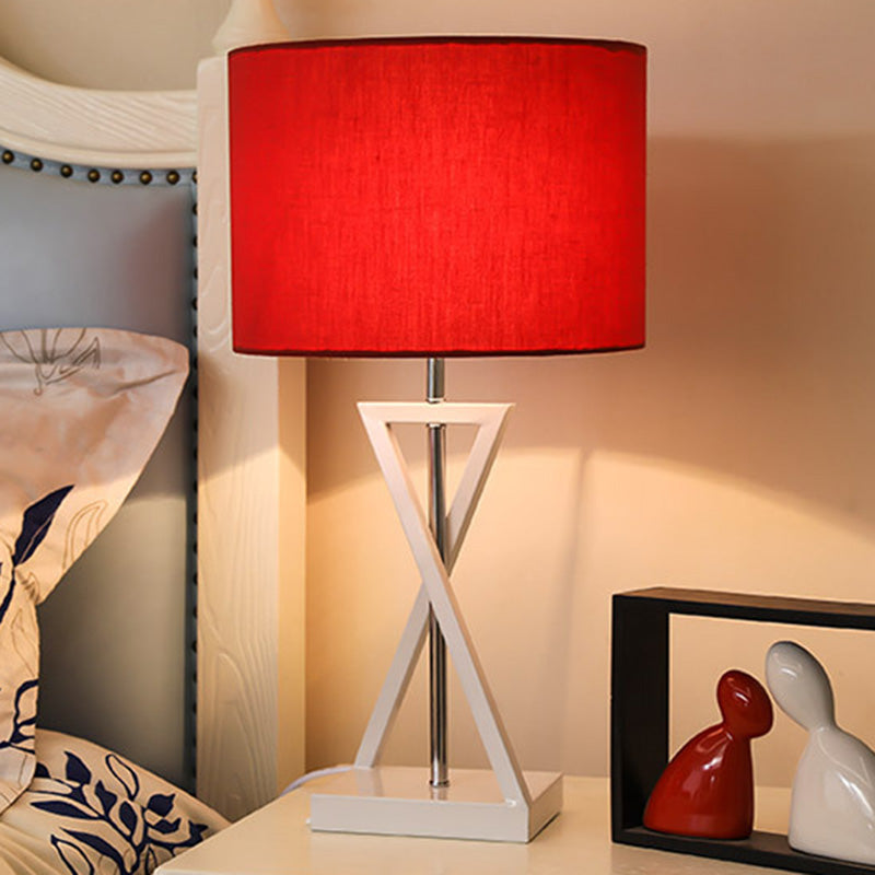 Drum Nightstand Lamp Simplicity Fabric Single Bedside Table Light with Hourglass Shaped Base