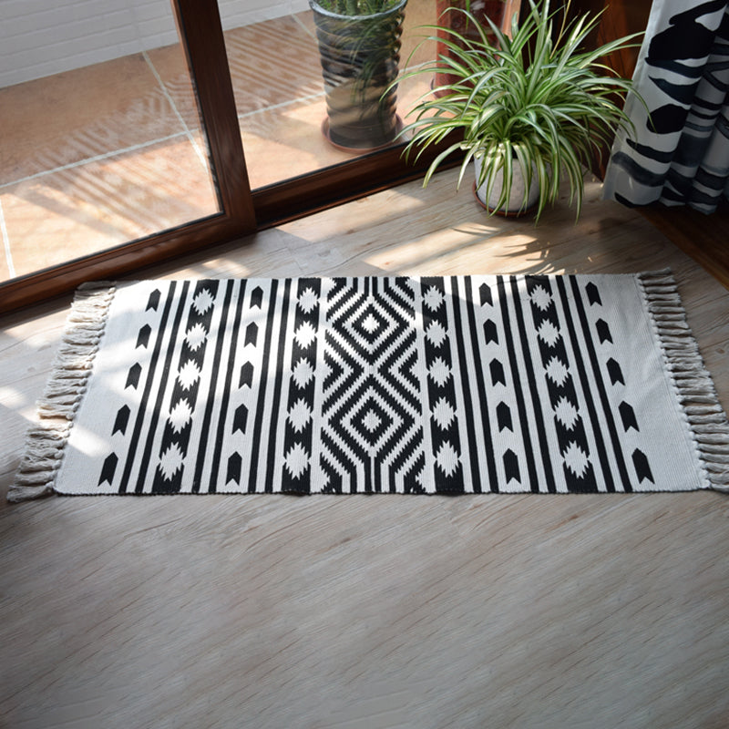 Boho Geometric Indoor Rug Multi Color Cotton Rug Machine Washable Area Carpet for Living Room