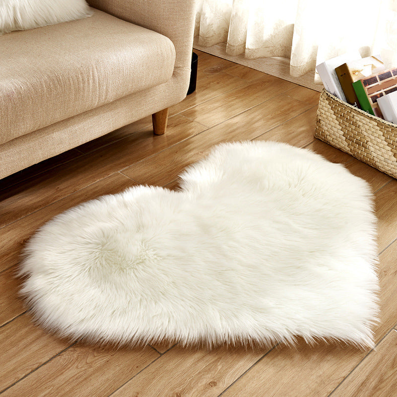Multicolor Modernist Rug Faux Fleece Plain Love-Shaped Rug Washable Stain Resistant Pet-Friendly Carpet for Living Room