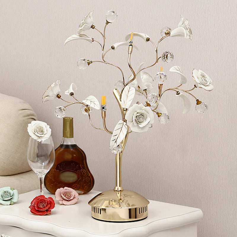 Pastoral Rosebush Table Lighting Ceramic Nightstand Lamp with Crystal Decor for Bedside