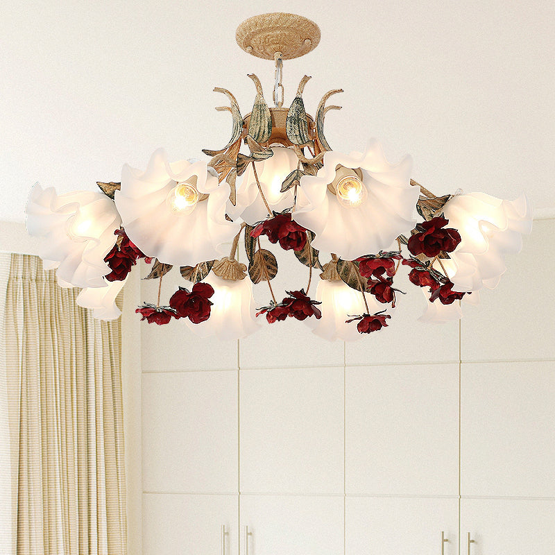 Blumen-Wohnzimmer-Deckenbeleuchtung, pastorales cremefarbenes Glas, rote Kronleuchter-Leuchte