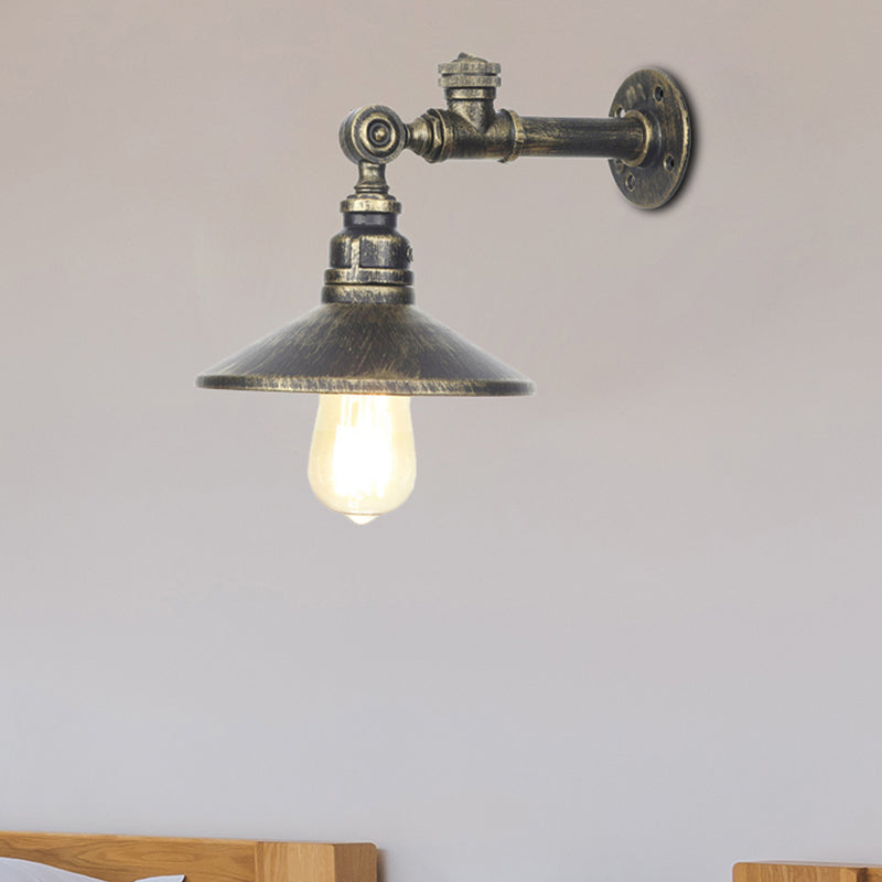 1 Light Wide Flare Wall Lamp Industrial Black/Bronze/Antique Brass Metal Sconce Light Fixture for Bedroom