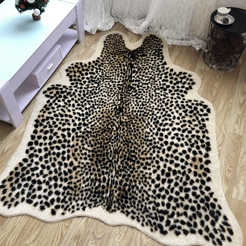 Irregular Shaped Leopard Print Rug Black Nordic Carpet Synthetics Non-Slip Backing Washable Pet Friendly Rug for Bedroom