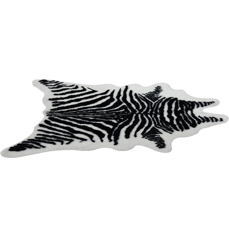 Nordic Zebra Print Rug Black and White Synthetics Carpet Anti-Slip Pet Friendly Machine Washable Rug for Home Decor