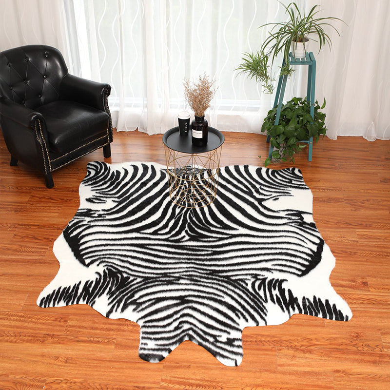 Nice Zebra Skin Print Rug Black-White Modern Carpet Synthetics Stain Resistant Non-Slip Backing Washable Rug for Home