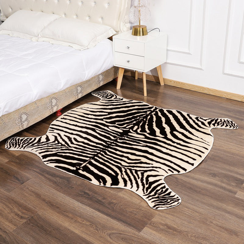 Forme irrégulière Tapis imprimé zébré Rapis moderniste noir Polyester Lavable Anti-slip Backing Pet Friendly Tap pour chambre