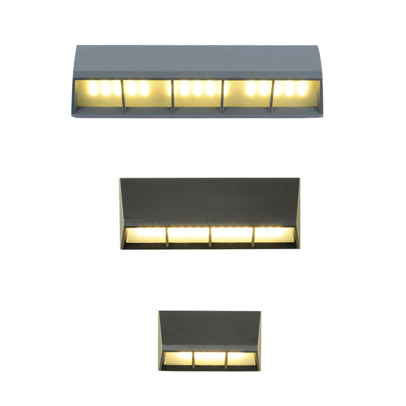 Triangular Prism Metallic LED Wall Mounted Light Simplicity Textured Black Wall Sconce Lighting for Patio