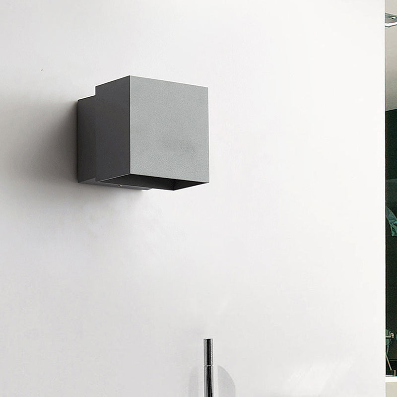Cuboid op en neer LED Wall SCONCE Hedendaags metalen zwart/grijs/witte buitenwandbevestiging Licht met verstelbare hoek