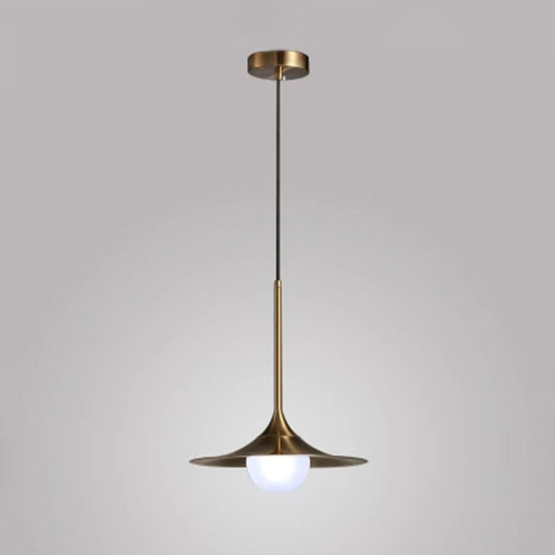 Geometrisch gevormd plafondlicht Postmodern metallic 1 hoofd Goudhangend hanglampje
