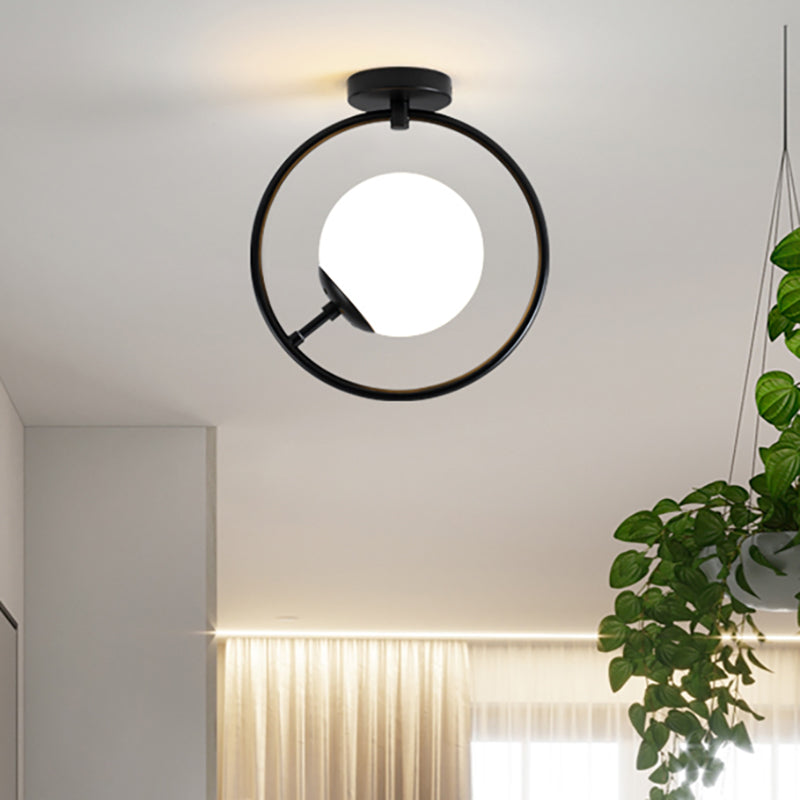 Vidrio blanco / amarillo modernista semiincrustado esférico 1 lámpara semiincorporada negra clara con anillo de hierro
