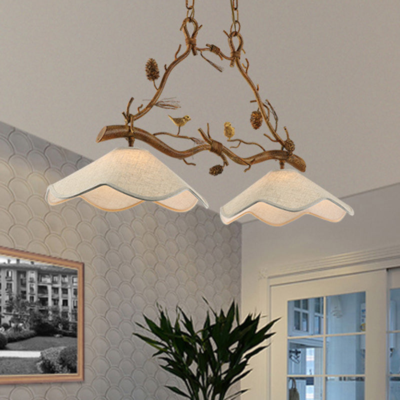 Resin Branch Suspension Light Classic 2 Heads Dining Room Island Chandelier Light with Scalloped Shade in Brown