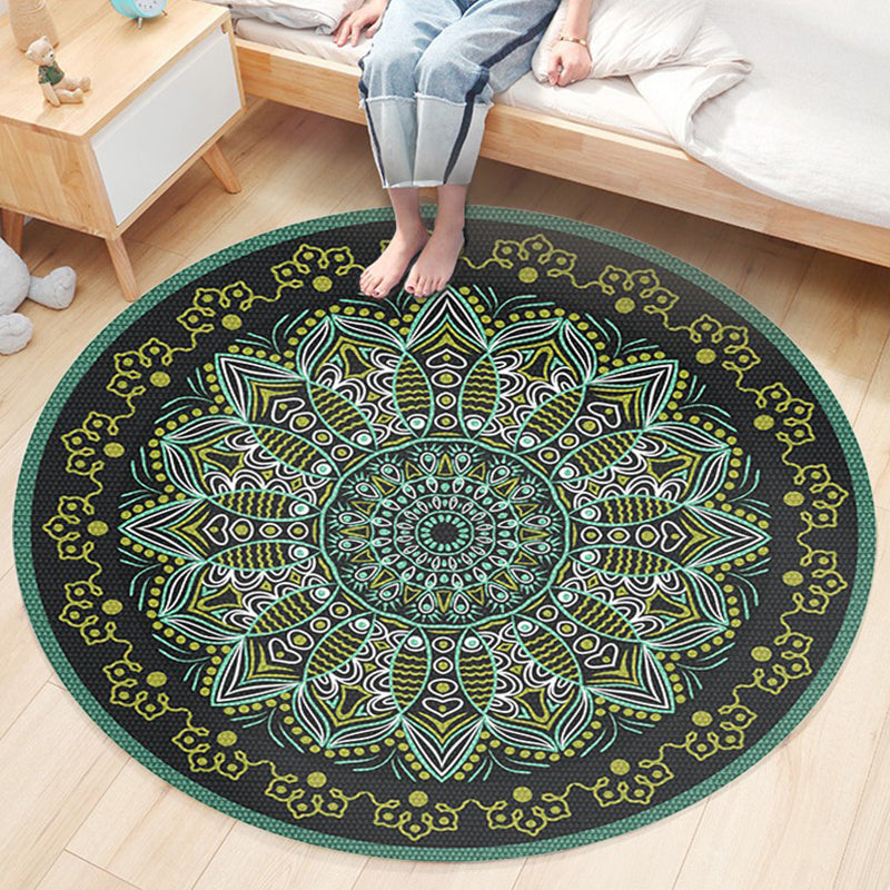 Classic Flower Patterned Rug Multicolor Bohemian Rug Polypropylene Washable Stain Resistant Non-Slip Backing Rug for Home