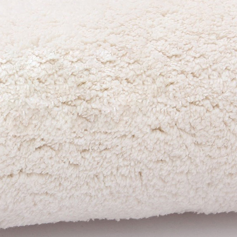 Tapis de motif géométrique chic Synthétique Synthétique Synthétique Multi-colored Synthetics Tapis résistant aux taches non glissables pour le salon