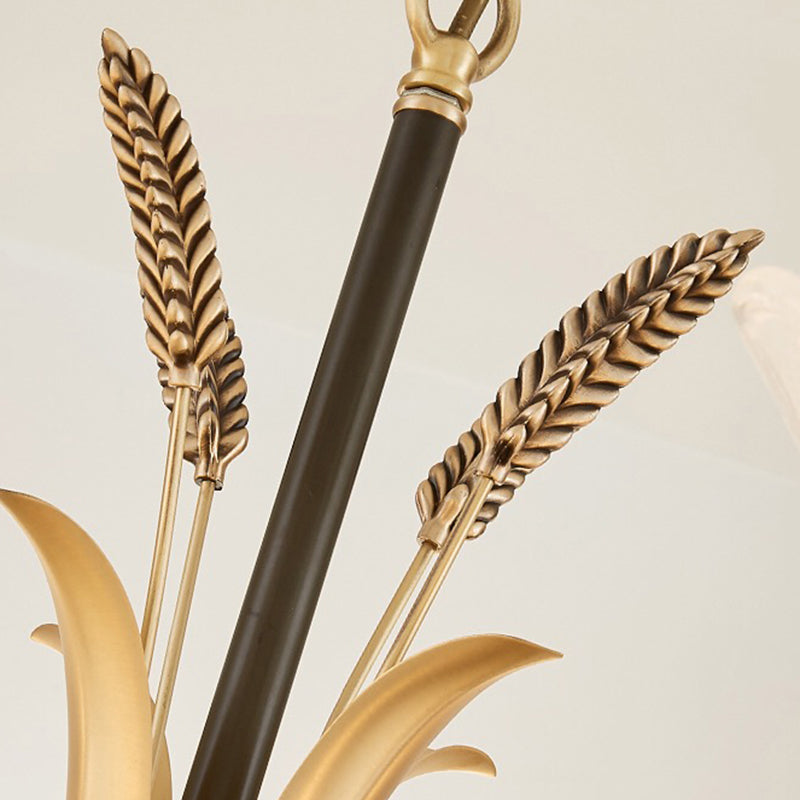 Blumenform Metall Kronleuchter Beleuchtung traditioneller 3 leichter Esszimmer Anhänger Beleuchtung in Messing