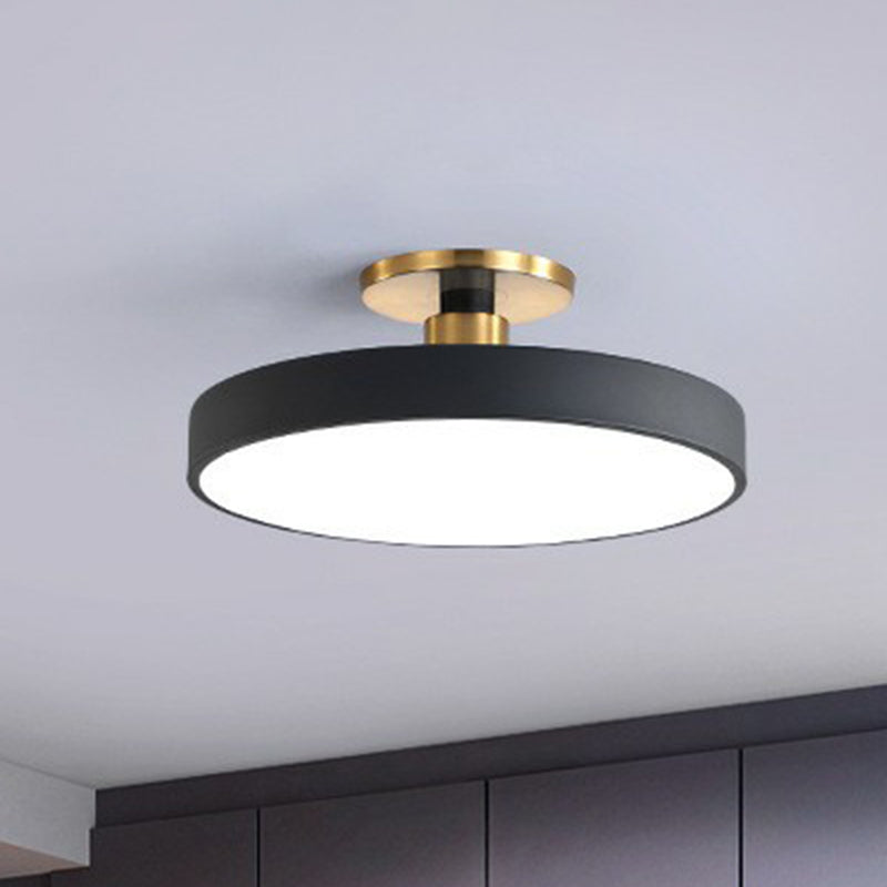 Luz de techo semi empotrada LED redonda de acrílico de estilo nórdico para dormitorio