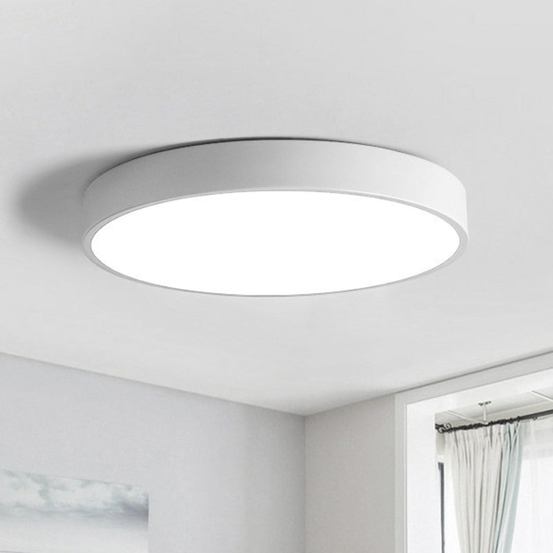 Extra-Thin Round LED Flush Mount Lighting Nordic Style Metallic Bedroom Flush Mount Ceiling Light
