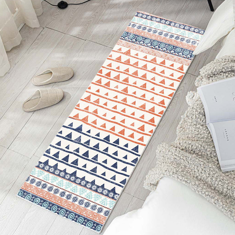 Bohemian Bedroom Runner Rapier Géométrie multi-couleurs Tapis en polypropylène Polypropylène non glissant Backing Pet Friendly Resist Area Risc