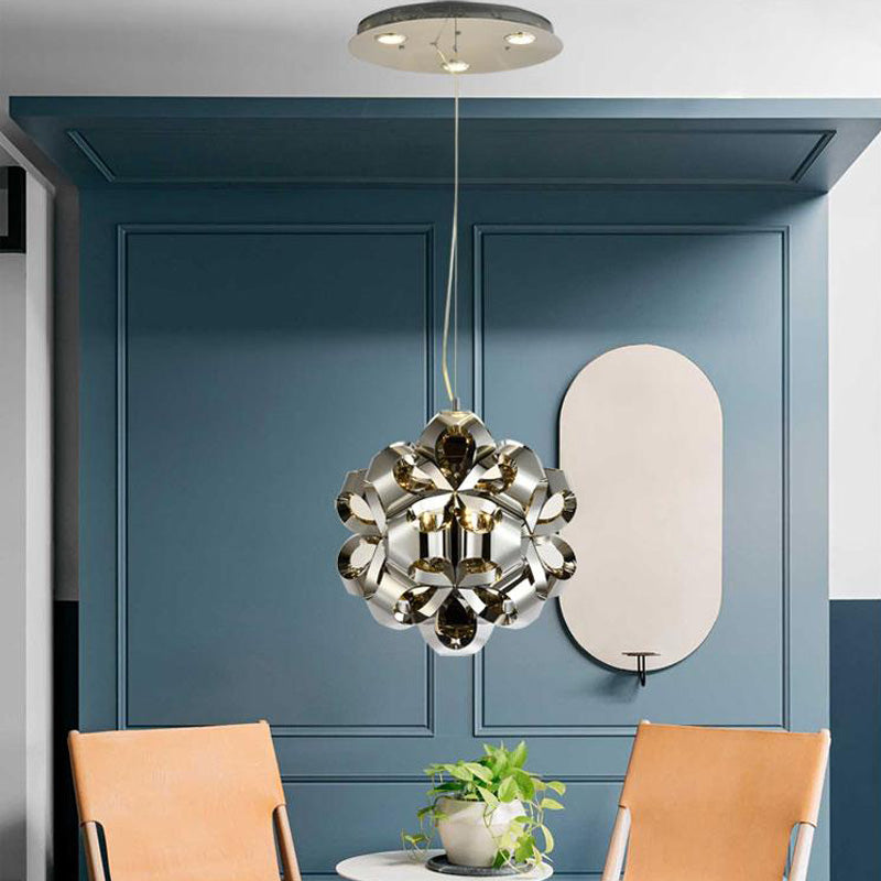 Edelstahlblüte Kronleuchter Leuchte Modernismus Metall 4 Lichter Pendelleuchte für Schlafzimmer