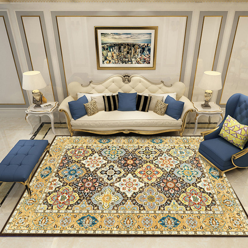 Nostalgia Chamber Area Rug Multi Colored Jacquard Carpet Synthetics Pet Friendly Anti-Slip Backing Machine Washable Rug