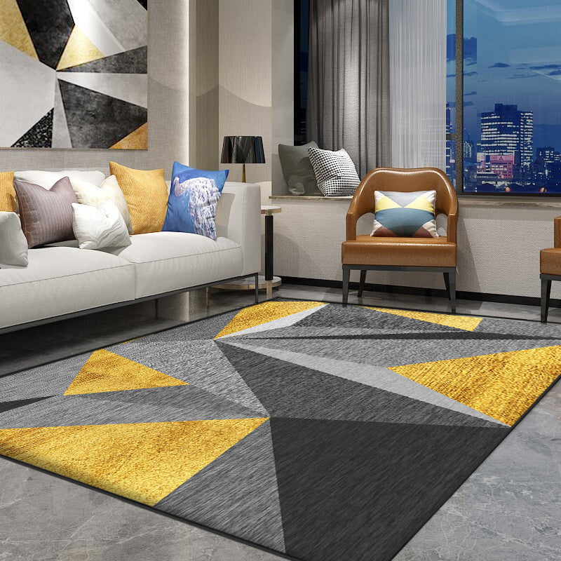 Neat 3D Effect Triangle Rug Multicolor Contemporary Carpet Polypropylene Machine Washable Pet Friendly Anti-Slip Rug for Home