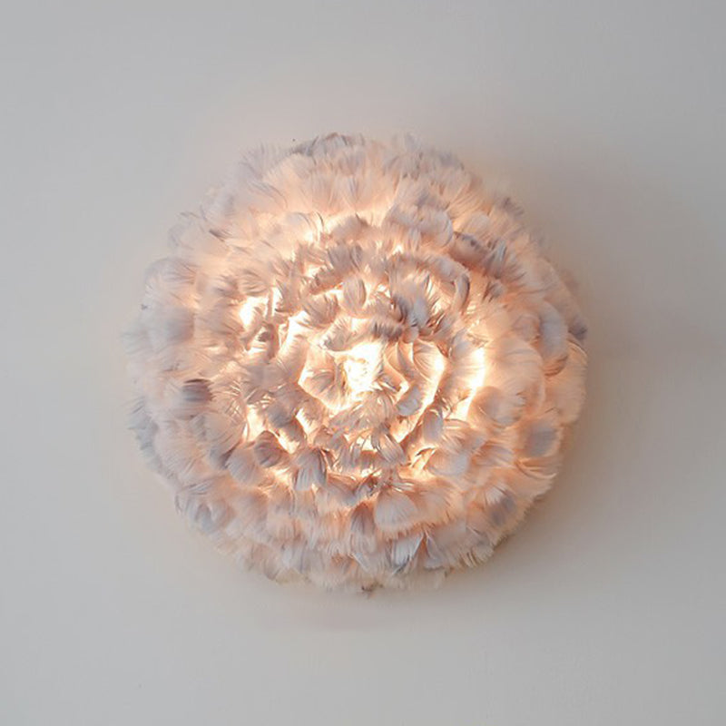 Schattierte Mädchen Schlafzimmer Wandleuchten Feder Einbrüche simple wandmontiertes Licht