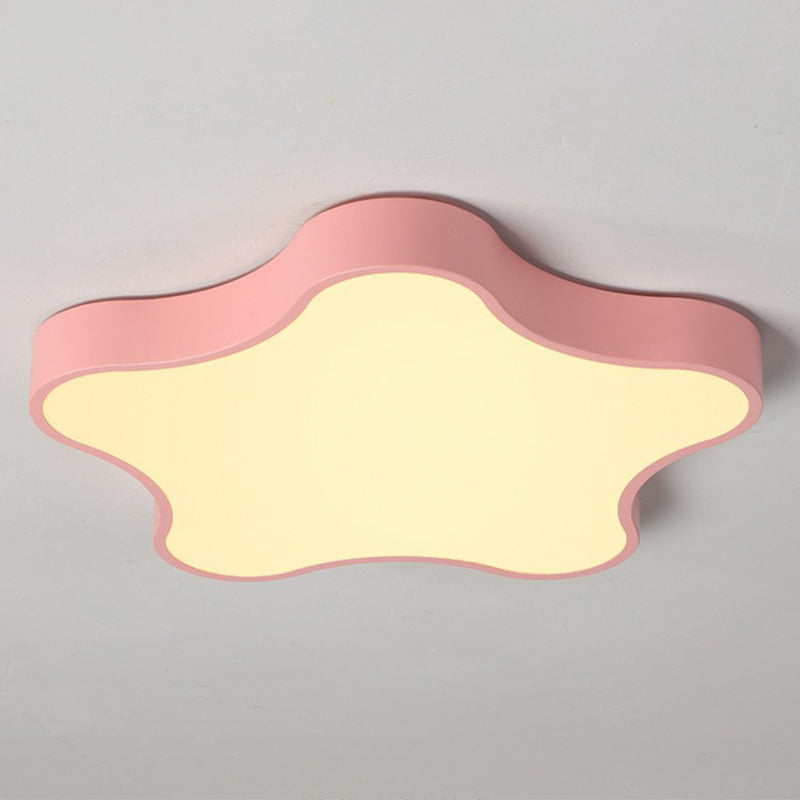 Éclairage de plafond encastré minimaliste métallique à montage encastré à LED en forme d'étoile pour chambre à coucher