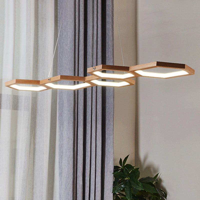 Lámpara hexagonal de la isla LED simplicidad acrílico lámpara de techo de 5 luces en madera natural