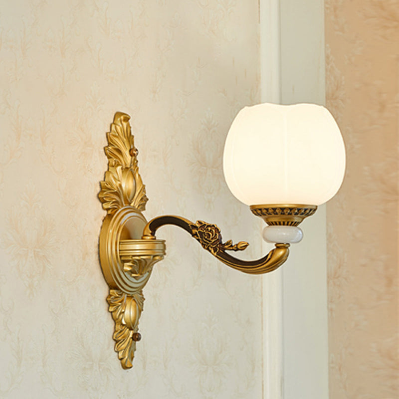 Bloemen Cream Glass Wand Licht Paksel Vintage woonkamer Muur gemonteerde lamp in goud