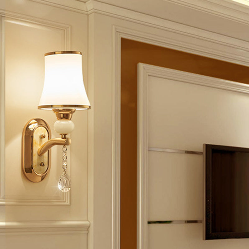 Simplicidad Floral Murning Light Opal Glass Luz de luz de pared en oro para sala de estar