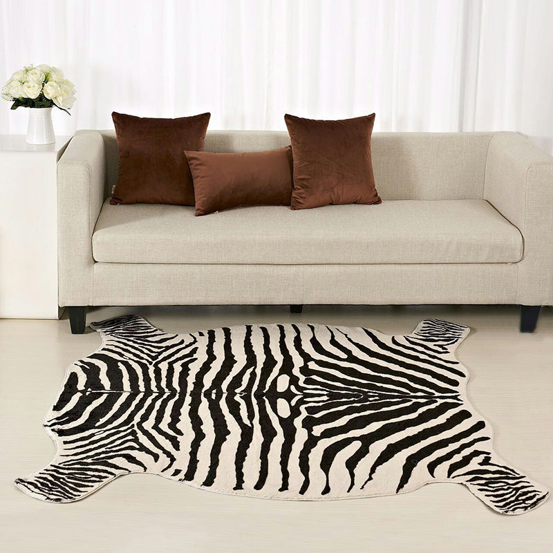 Casual Animal Skin Pattern Rug Multi-Colored Polyster Rug Non-Slip Pet Friendly Area Carpet for Living Room