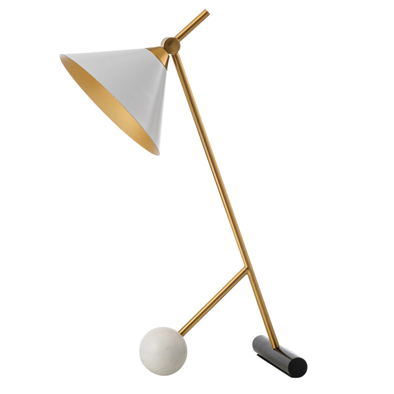 Sphère de chevet de chevet de chevet marbre simple simplicité de simplicité table de table de chevet avec nuance métallique conique
