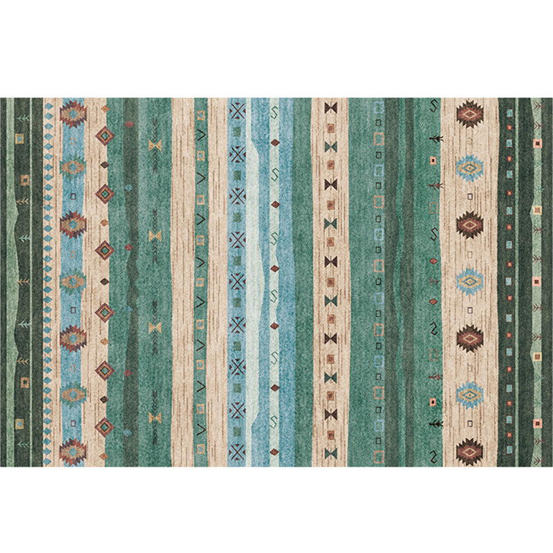 Tapis de synthèse multicolore de tapis de synthétique multicolore géo de géo.