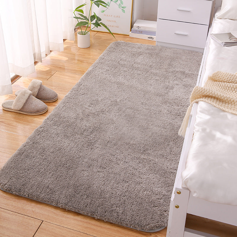 Minimalistischer, einfarbiger Teppich, mehrfarbiger Polypropylen-Teppich, rutschfester, maschinenwaschbarer Teppich für die Heimdekoration