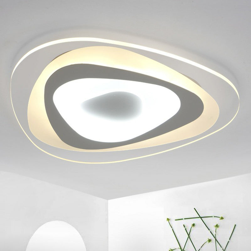 Simplicity Ultra-Thin Triangular LED Flush Mount Light Acrylic Living Room Flush Mount Ceiling Light in White