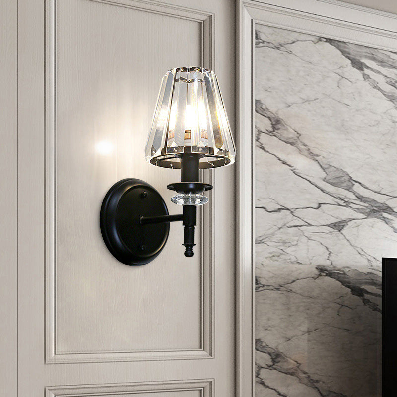 Montano a muro di cristallo trasparente Luce contemporanea 1 lampada da parete per finitura nera per camera da letto